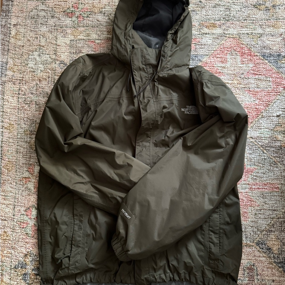 The North Face Men's Forest Green Raincoat